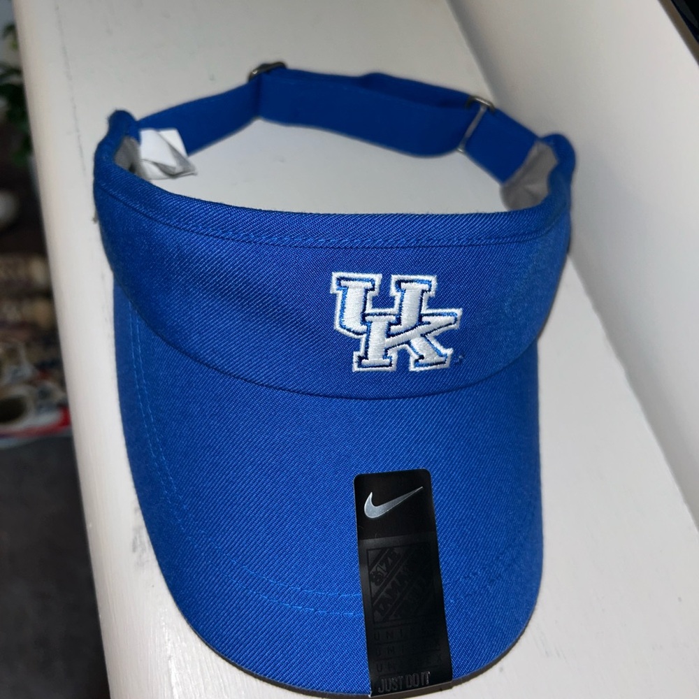 Nike University of Kentucky Visor